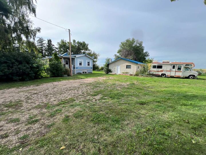 Property Photo: 163078 Twp Rd 232 AB T0J 1M0