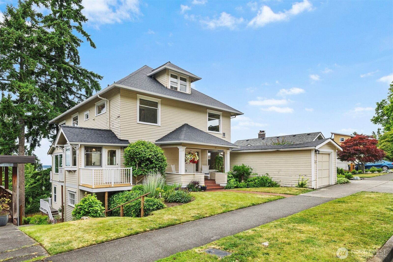 Property Photo: 240 S Forest WA 98225