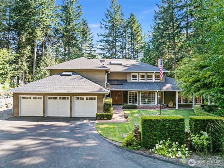 Property Photo:  4904  54th Street Ct NW  WA 98335 