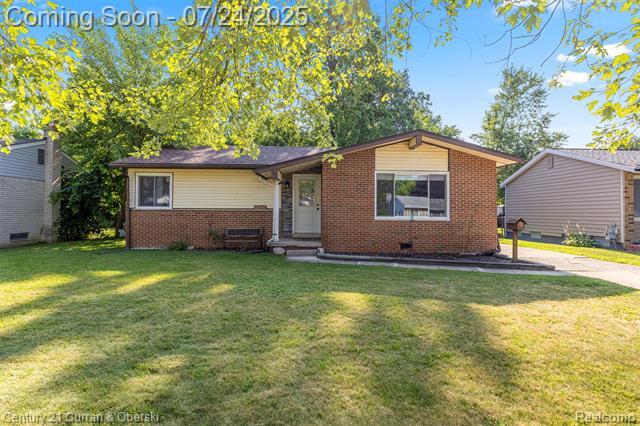 Property Photo: 15449 Collins Street MI 48174