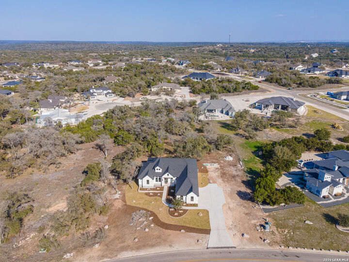 Property Photo: 291 Curvatura TX 78132