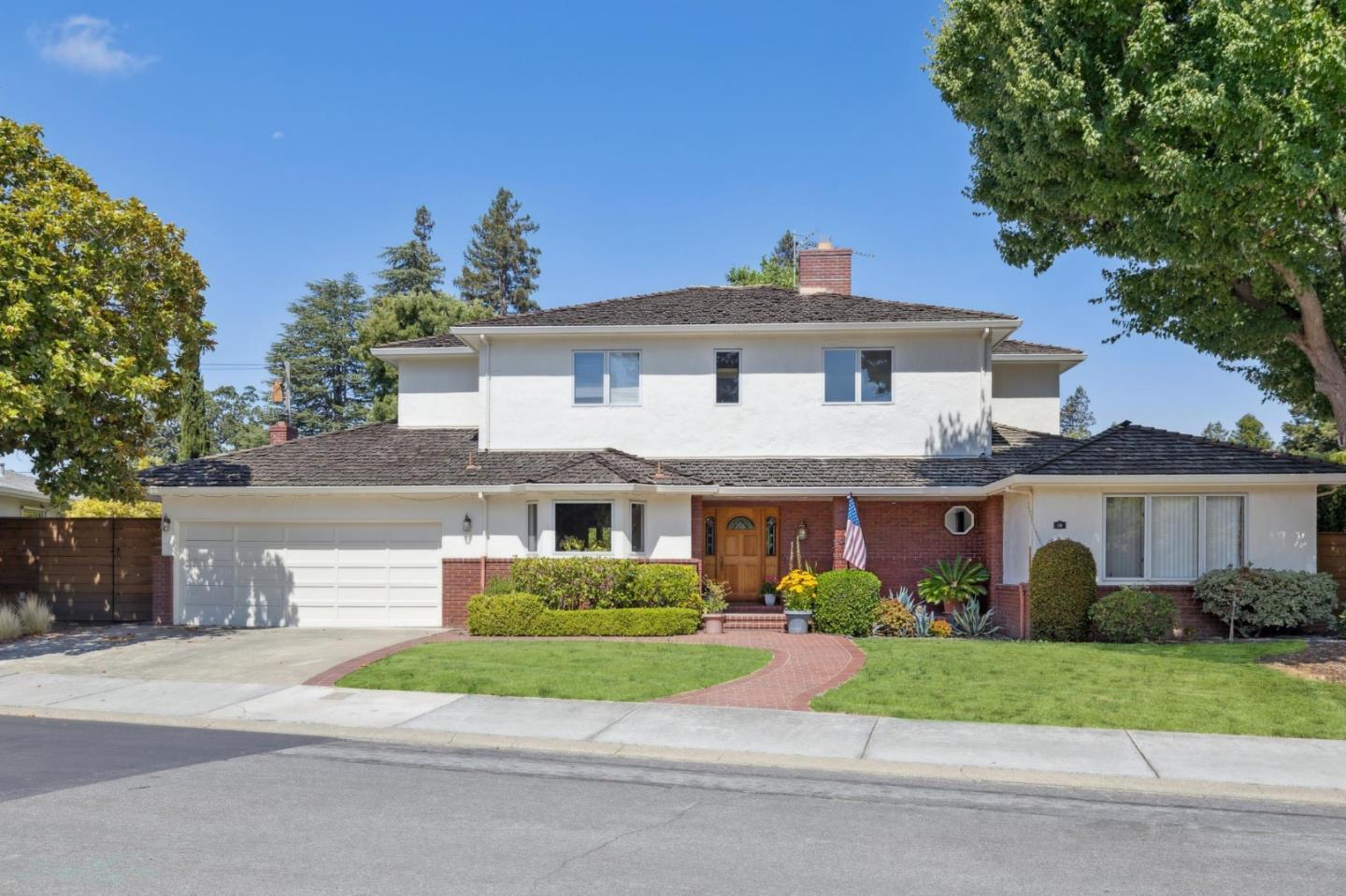 Property Photo: 10 Cheryl Place CA 94025