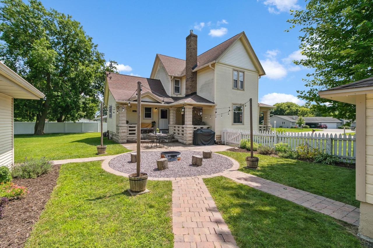 3931 East Milwaukee Street  Janesville WI 53546 photo