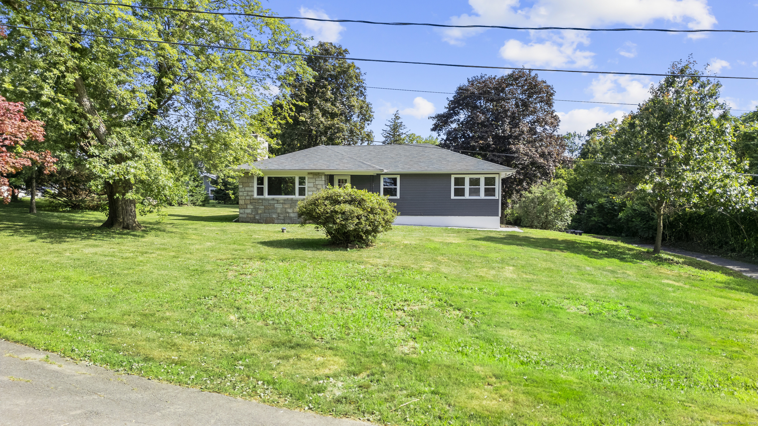 Property Photo: 363 Amity Road CT 06524