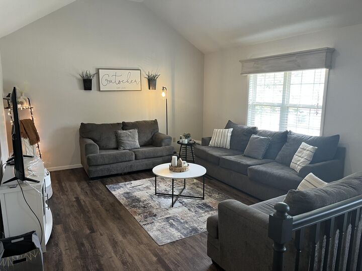 Property Photo:  829 Rosemary Avenue  MO 65605 