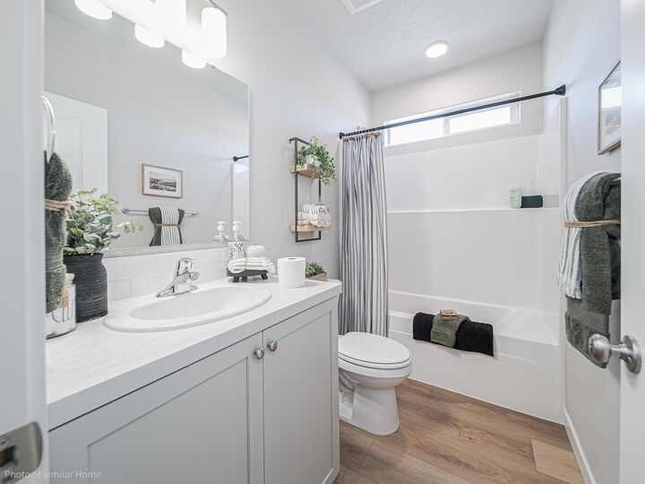 Property Photo: 5340 N Sun Beam Ln 12/1 Hudson WA 99217