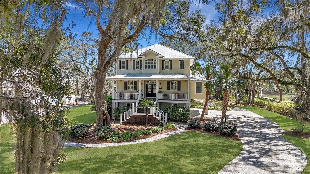 Property Photo: 1108 E Mission Lane SE GA 31305