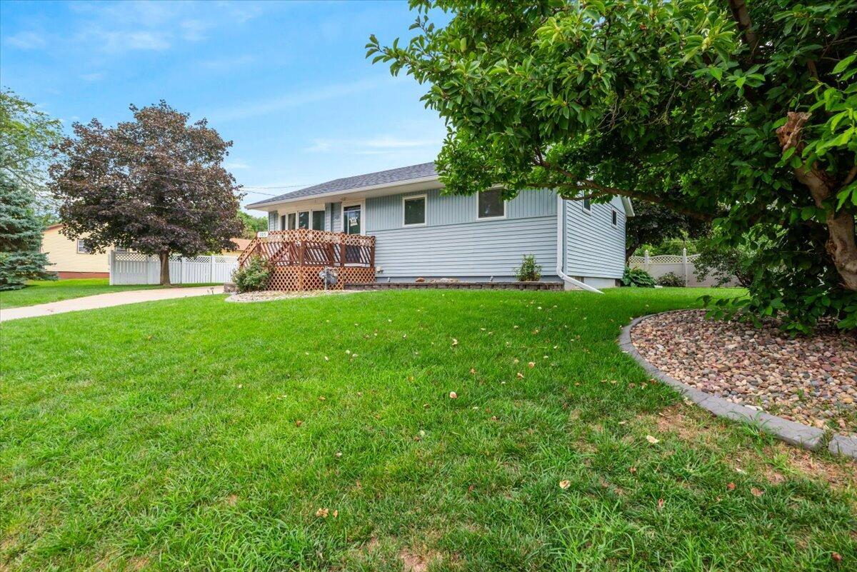 Property Photo: 105 Arnold Avenue IA 51503
