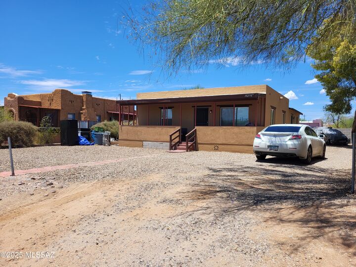 Property Photo:  1827 E 13th Street  AZ 85719 