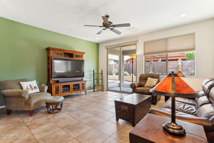 Property Photo: 13784 E Weiers Street AZ 85641
