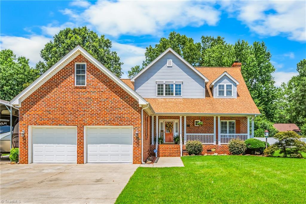 Property Photo: 802 Monroe Street NC 27027