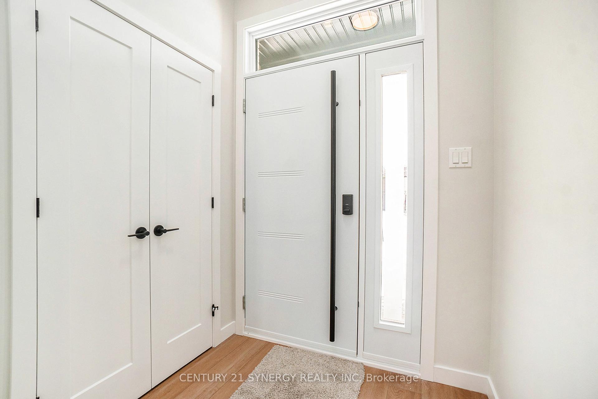 Property Photo: 67 Villeneuve Street ON K0C 1W0