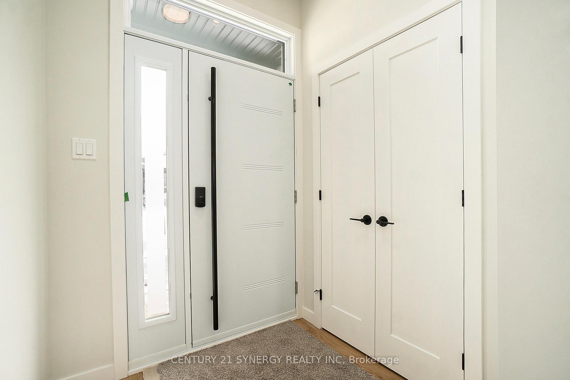 Property Photo:  65 Villeneuve Street  ON K0C 1W0 