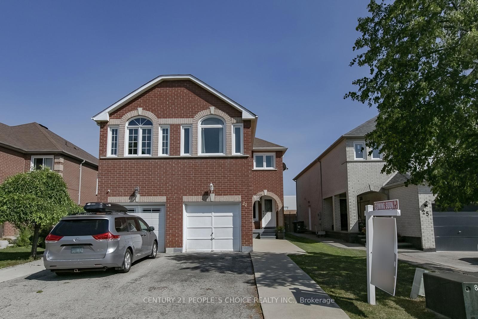 Property Photo: 27 Caruso Drive ON L6Y 5B1