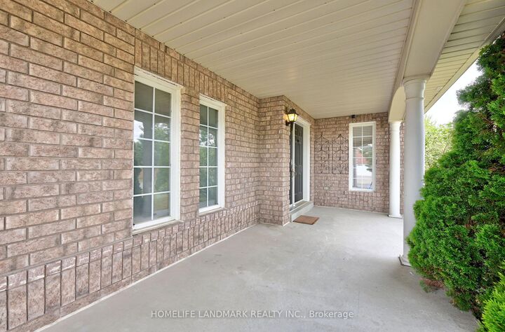 Property Photo: 33 Bugelli Drive S ON L1R 3B7