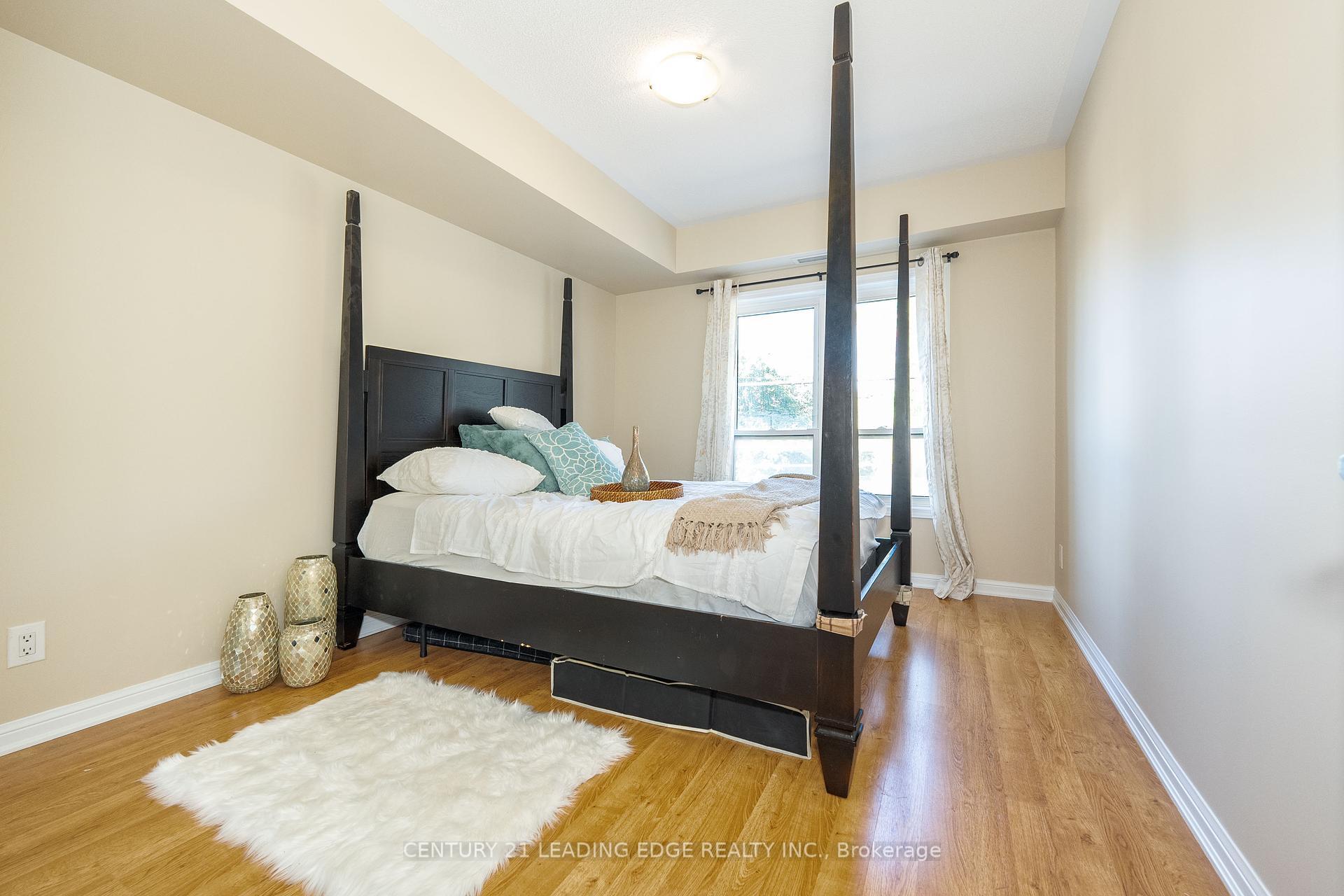 Photo de la propriété: 60 Mendelssohn Street 213 ON M1L 0G9