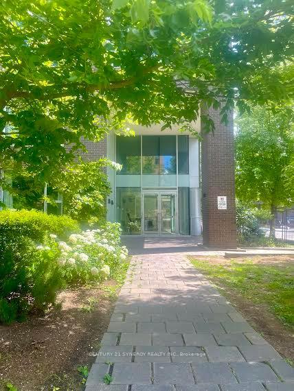 Property Photo: 300 A Lett Street 316 ON K1R 0A8