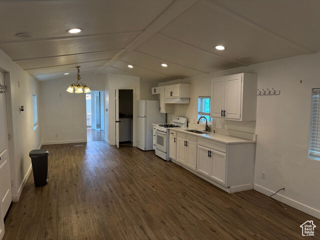 Property Photo: 898 W Little Mountain Dr S UT 84123