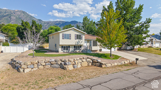300 E Magellan Ln  Elk Ridge UT 84651 photo
