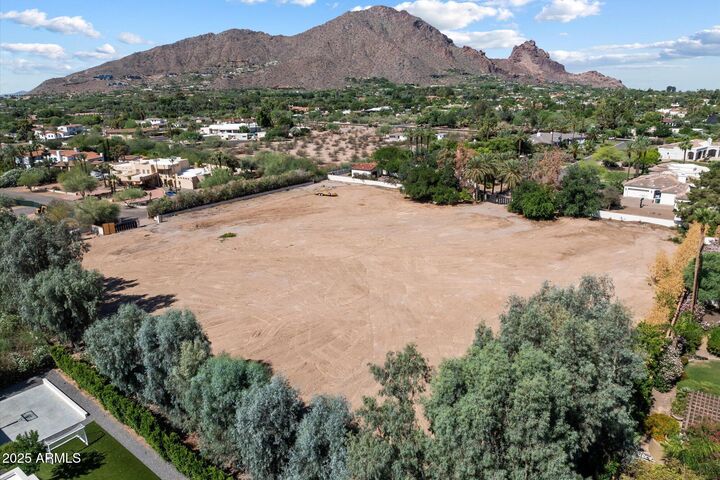 Property Photo: 6480 E Arroyo Verde Drive 1 AZ 85253