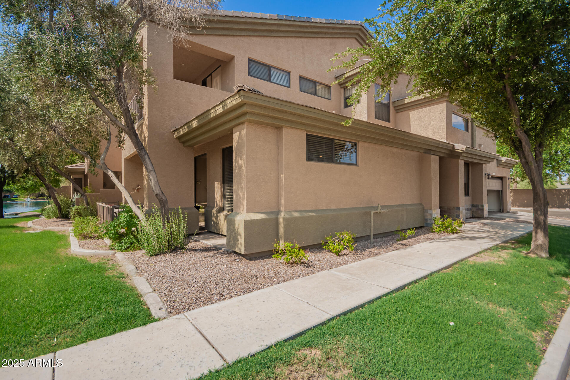 Property Photo: 705 W Queen Creek Road 1019 AZ 85248