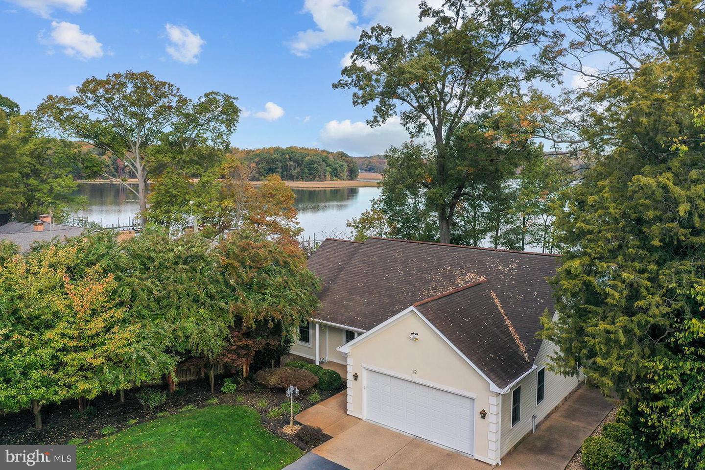 Property Photo: 32 Dobe Point Road VA 22554