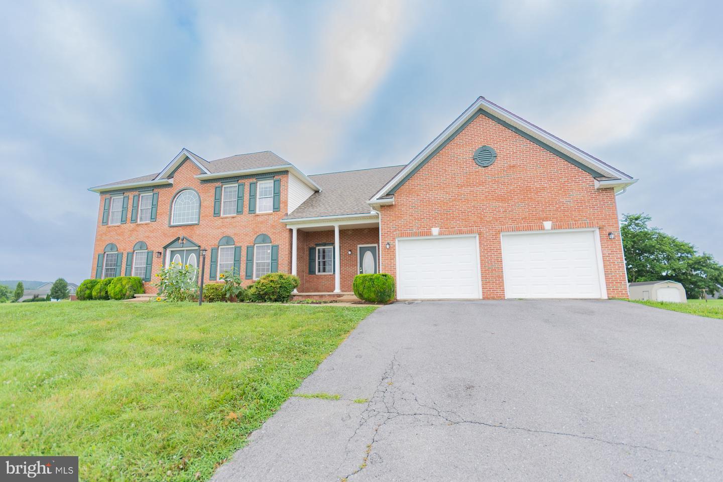 Property Photo: 102 Norinton Drive WV 25427