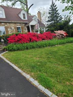 Property Photo: 100 Overhill Avenue PA 19116