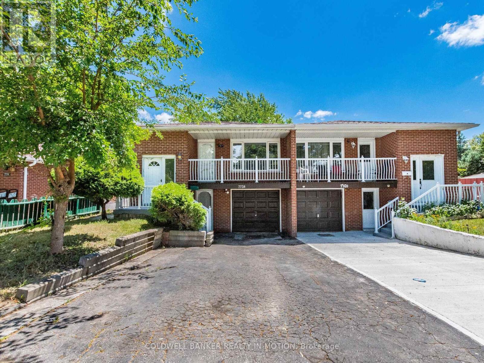 Property Photo: 7738 Kittridge Drive ON L4T 3J6