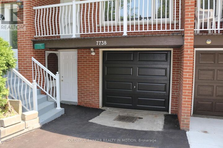 Photo de la propriété:  7738 Kittridge Drive  ON L4T 3J6 