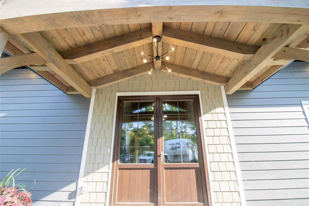 Property Photo: 38164 44N Road MB R5H 1R2