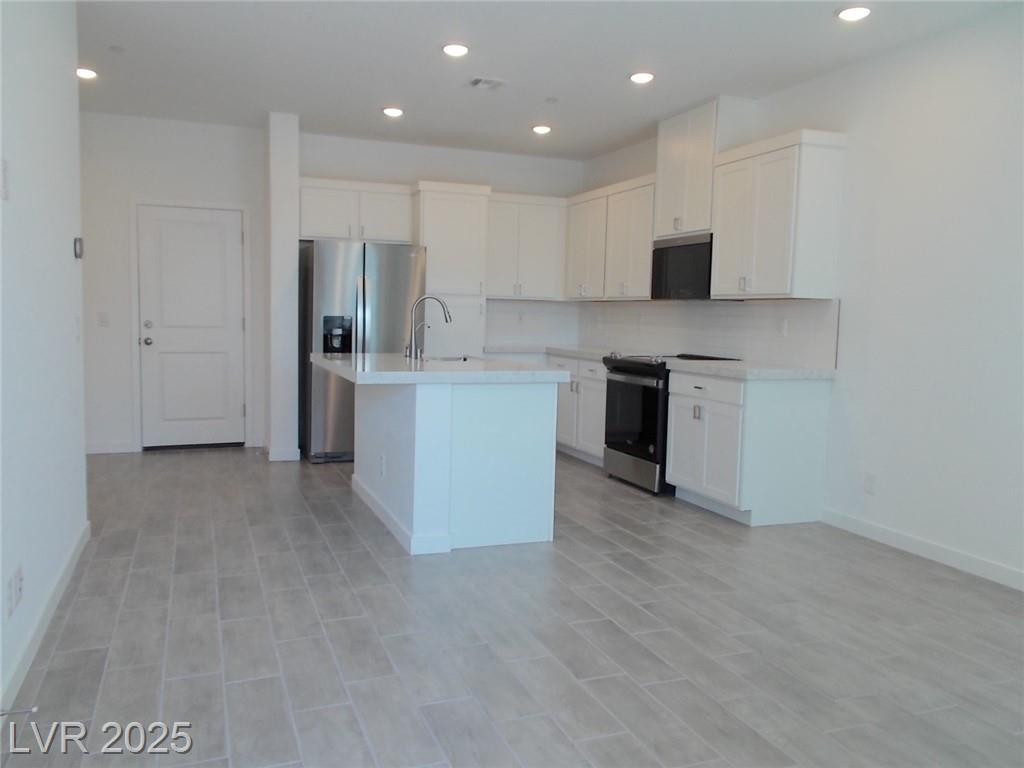Property Photo: 180 Freeport View Place NV 89011