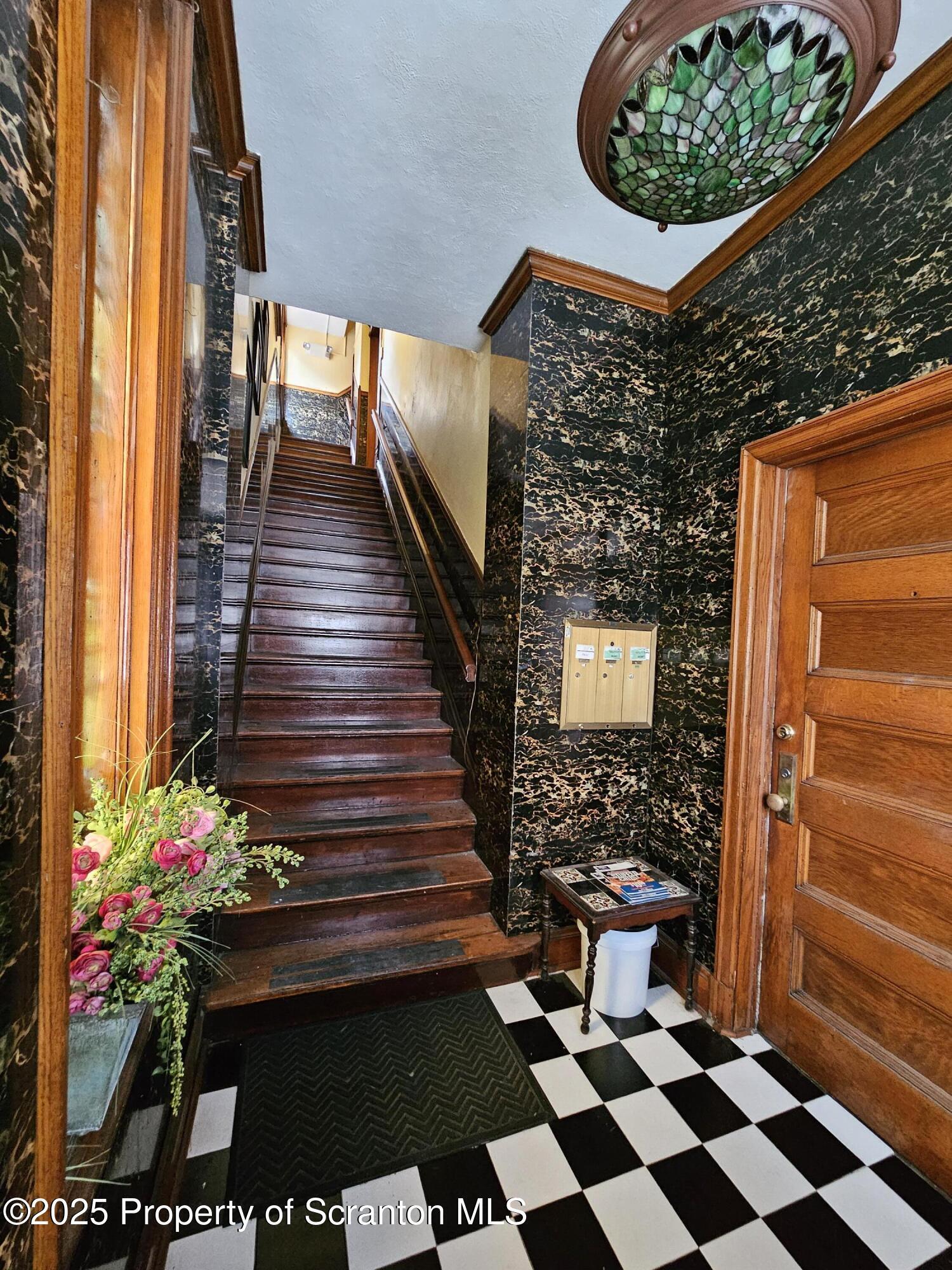 218 S Franklin Street Fl 2  Wilkes-Barre PA 18701 photo