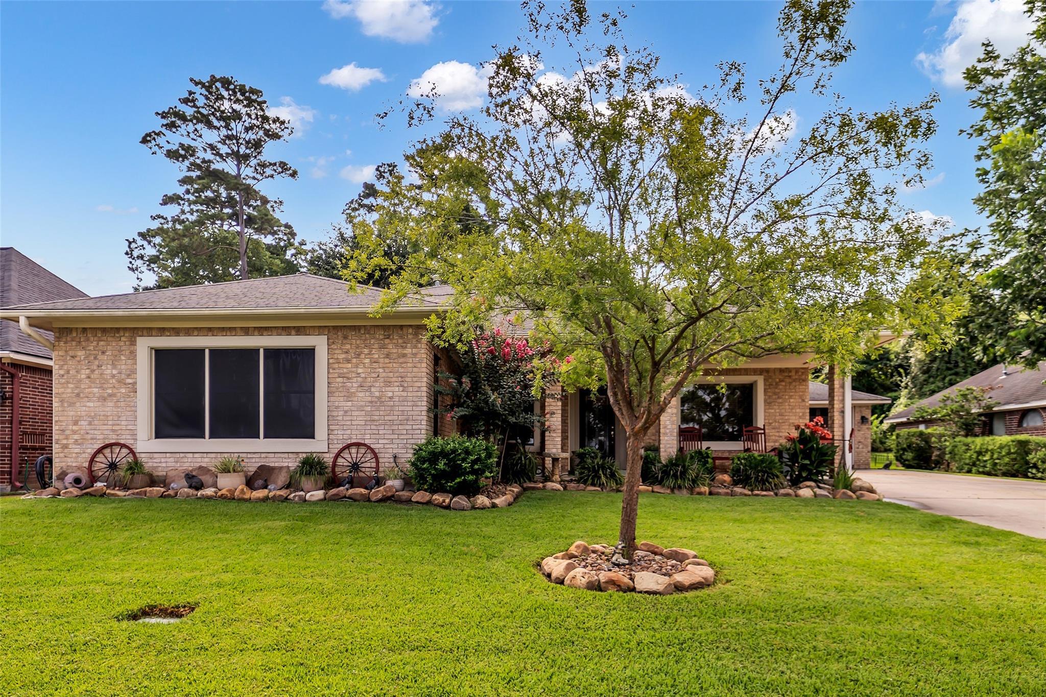 Property Photo: 11689 Sagittarius Drive W TX 77318