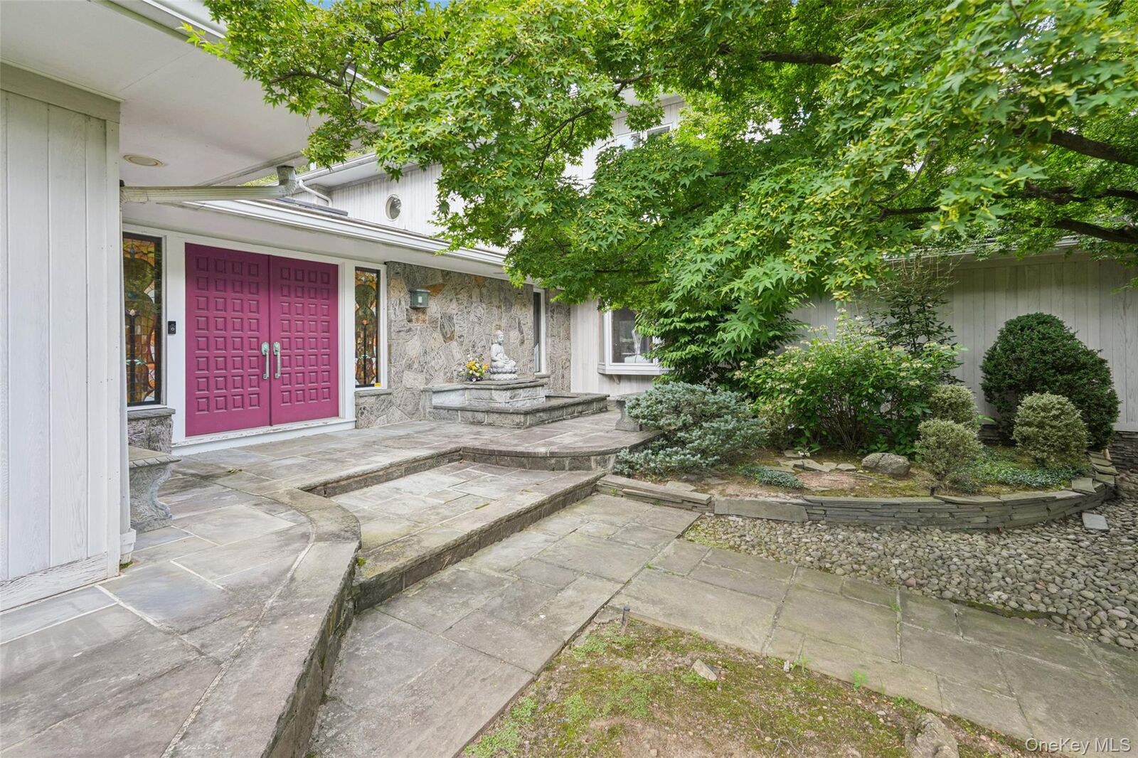 Property Photo:  8 Lisa Lane  NY 10956 