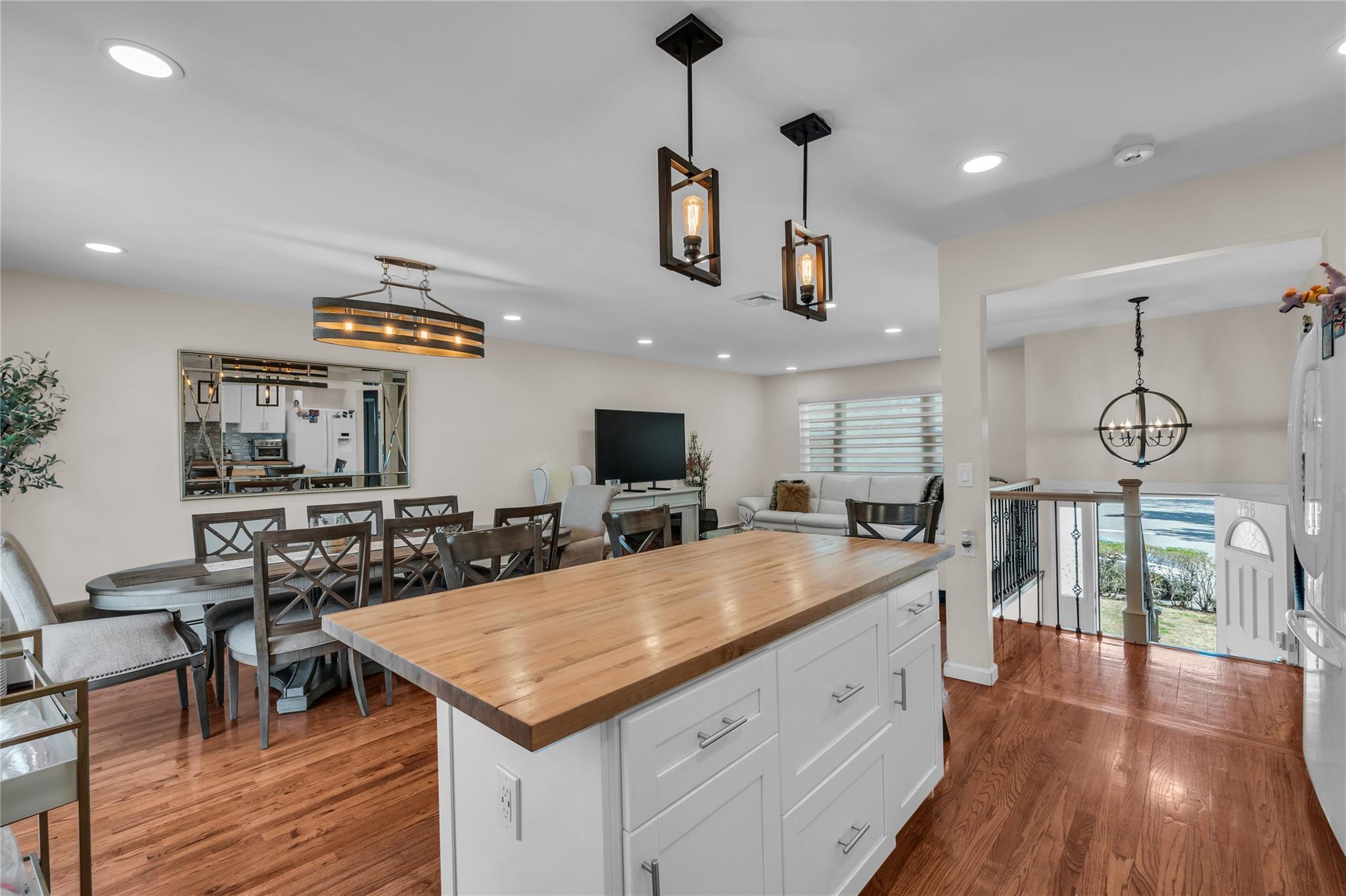 Property Photo:  756 Bohemia Parkway  NY 11782 