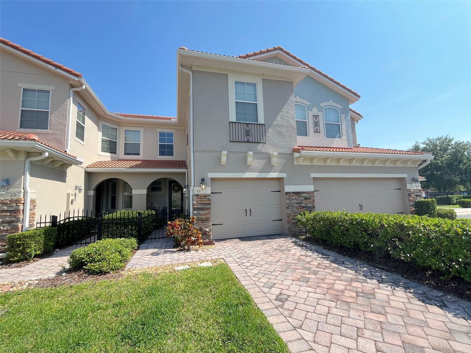 35 Canterbury Bell Drive  Oviedo FL 32765 photo