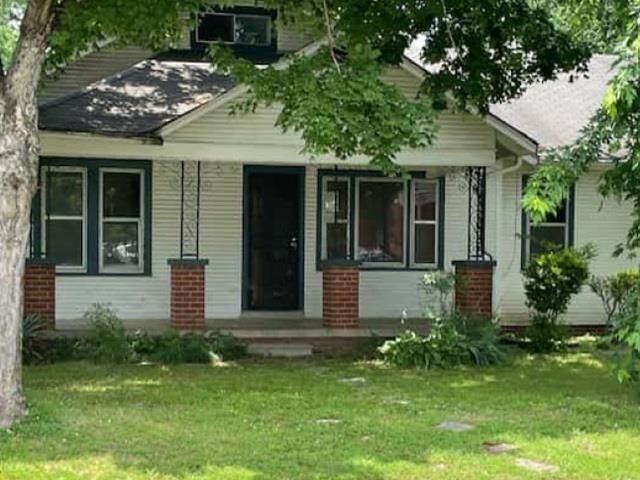201 Arrowhead St  Jackson TN 38301-6607 photo