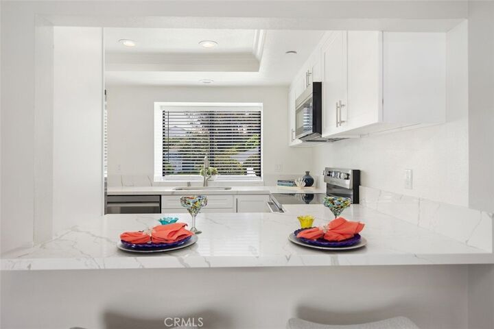 Property Photo:  2031 Via Concha  CA 92673 