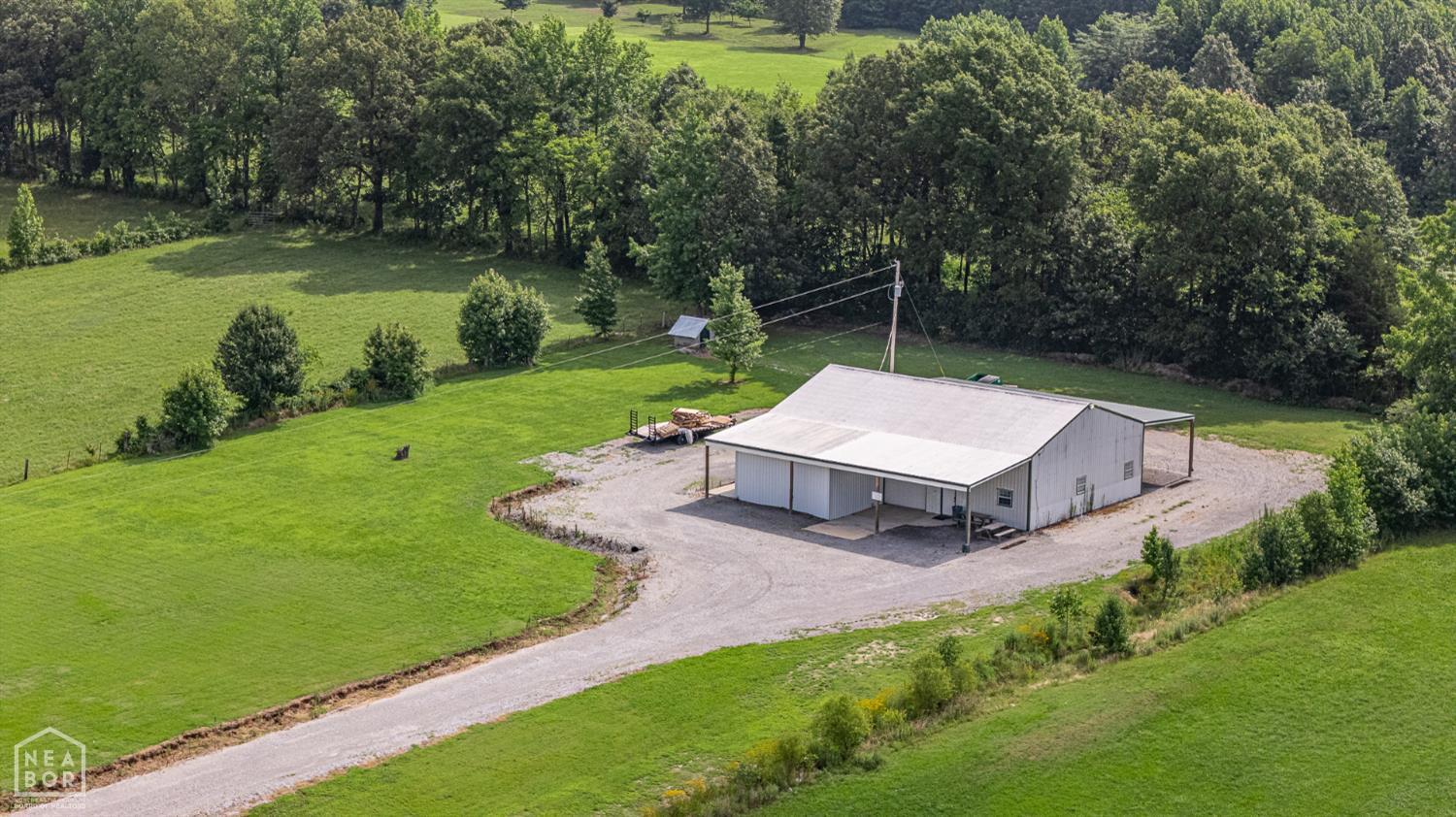 Property Photo:  316 County Road 408  AR 72404 