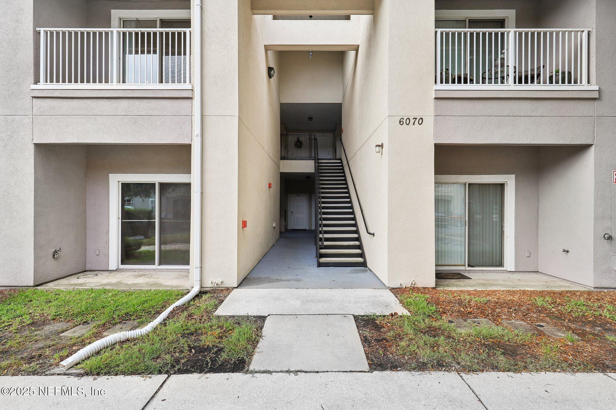 Property Photo: 6070 Maggies Circle 113 FL 32244