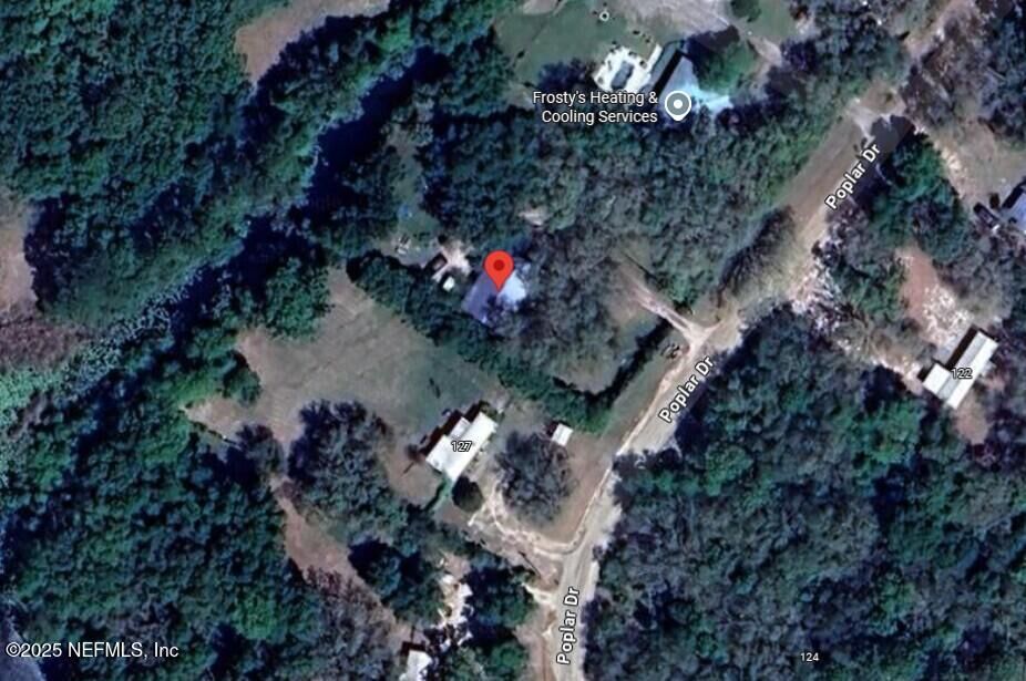 Property Photo: 125 Poplar Drive FL 32148