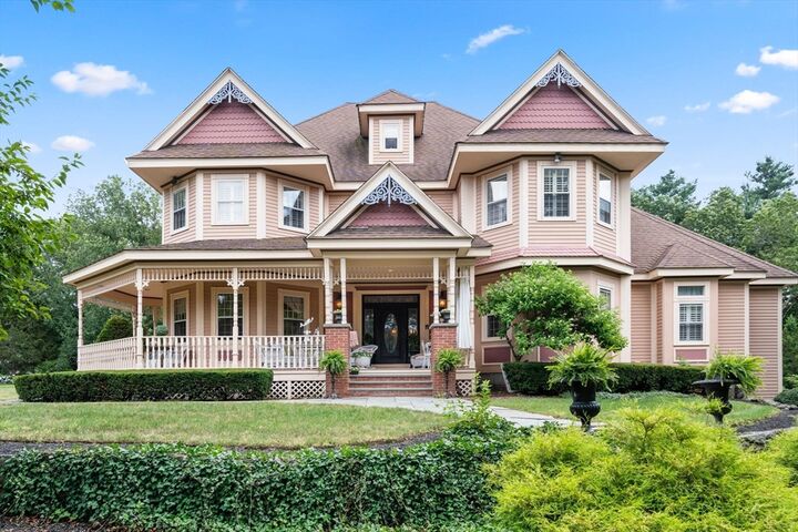 Property Photo:  2 Country Way  MA 01748 