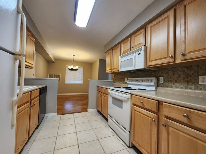 Property Photo: 6 Beals Cove Rd H MA 02043