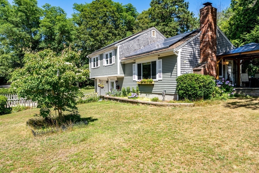 Property Photo:  38 Autumn Dr  MA 02664 
