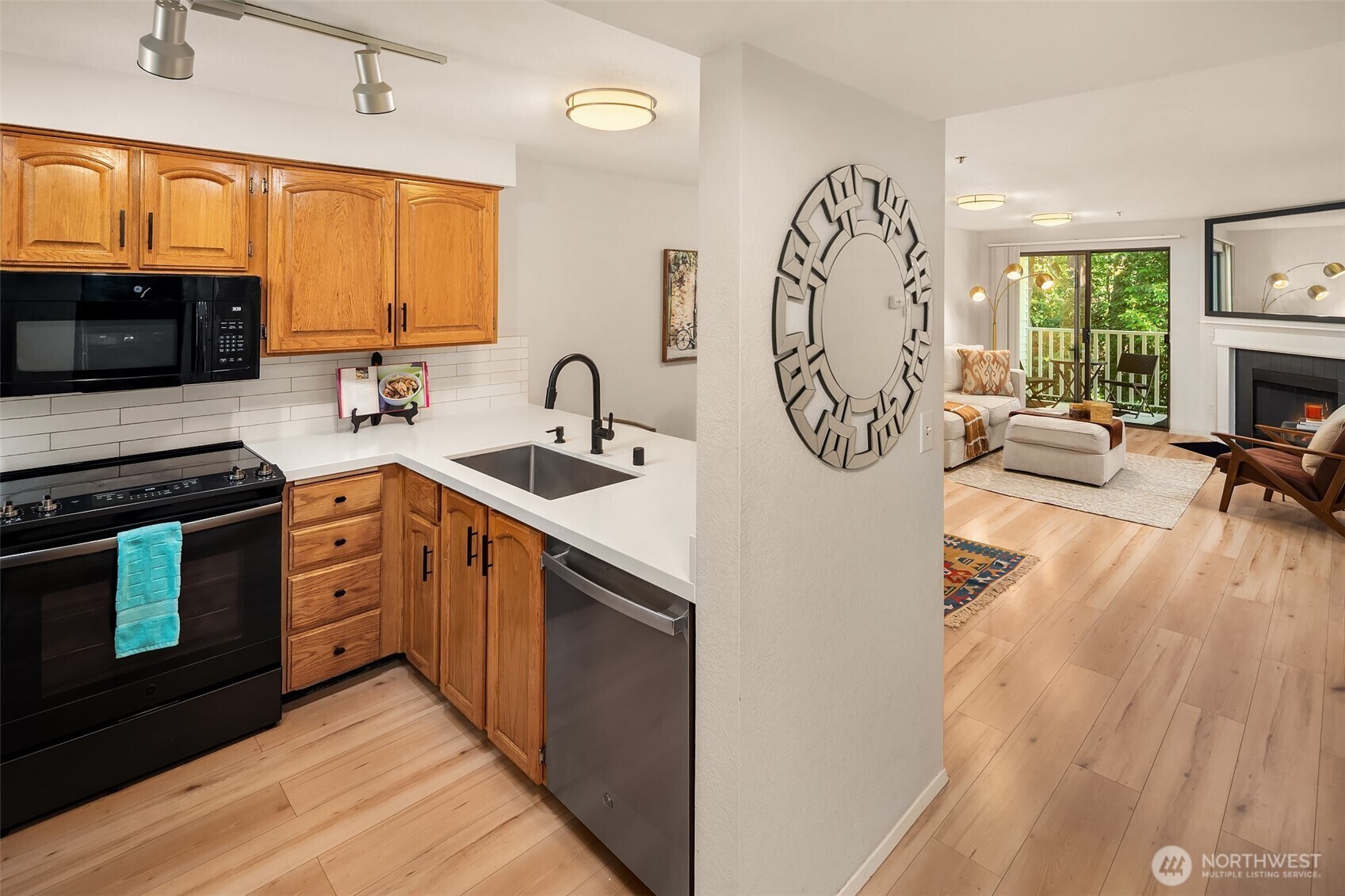 Property Photo: 25120 98th Place S A202 WA 98030