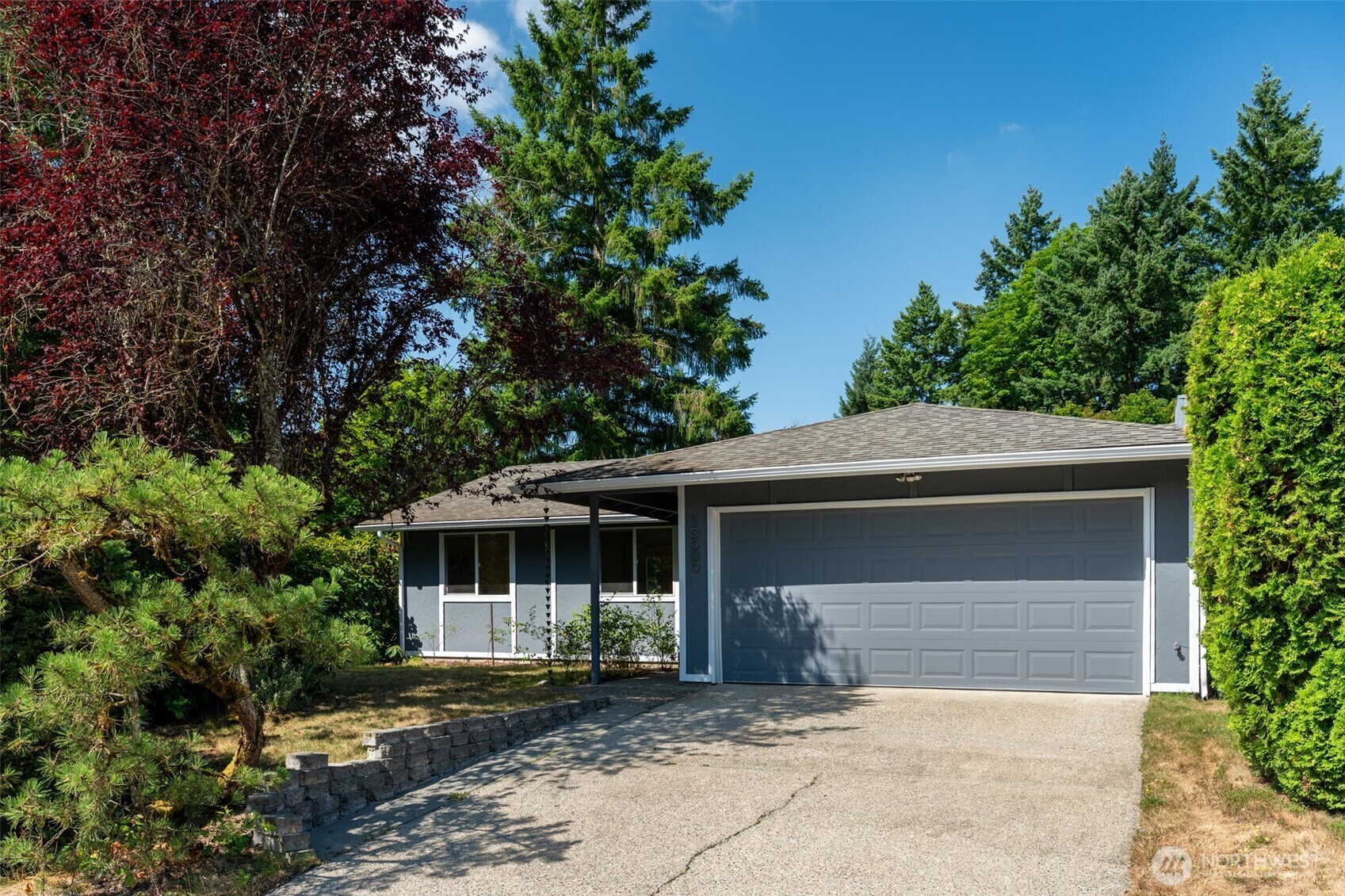 10909  156th Place NE  Redmond WA 98052 photo