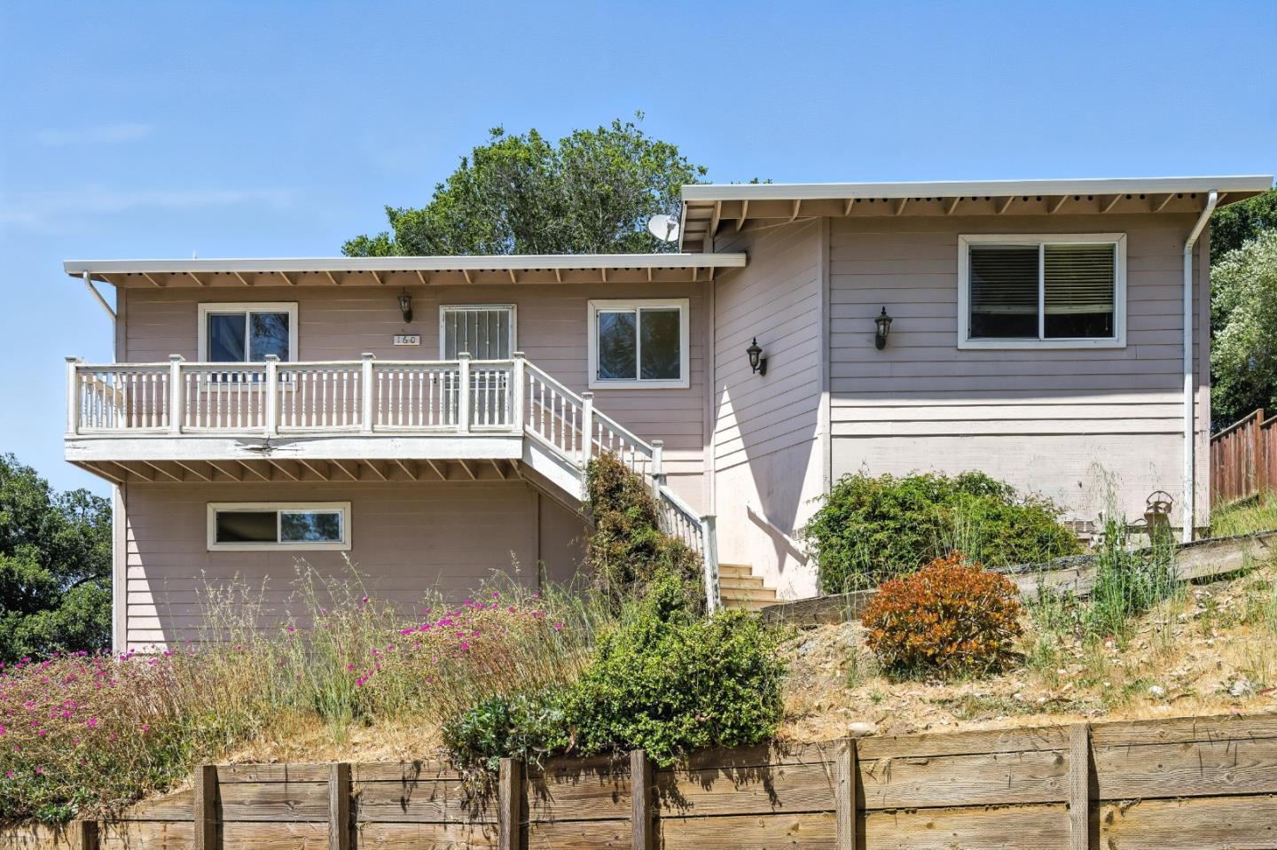 Property Photo: 160 Dizon Court CA 95076