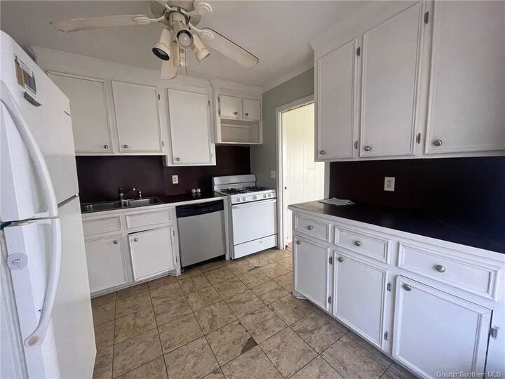 Property Photo: 90 E Beech Street E LA 70663