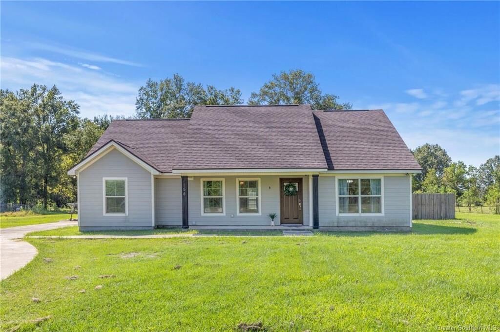 Property Photo:  154 E Hunter Road E  LA 70657 